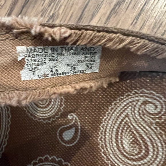 Y2K Nike Thong Flip Flop Canvas Floral Tan Pink Logo Size 7 NWOT - Picture 3 of 4